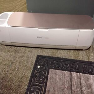 Cricut Maker